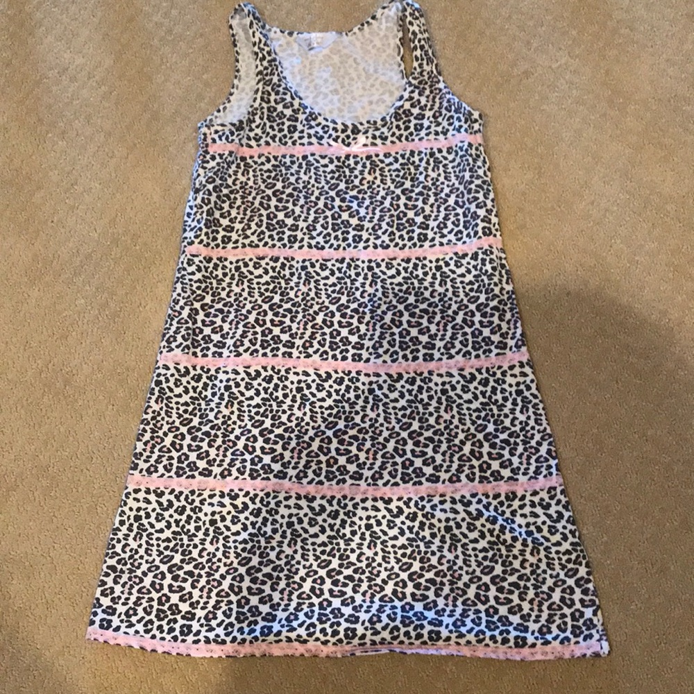 Size small